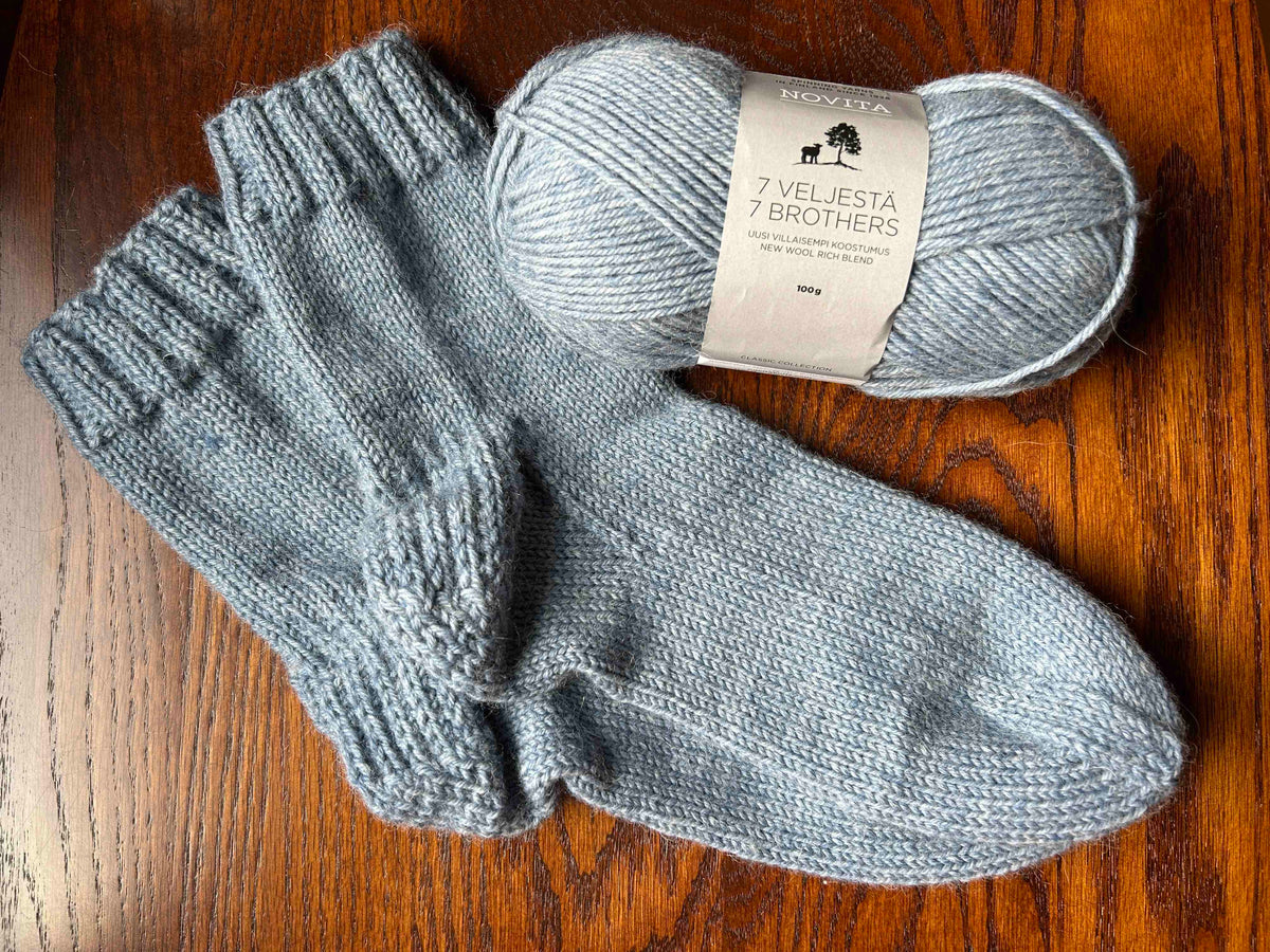 Sample socks made with Novita 7 Brothers Solid